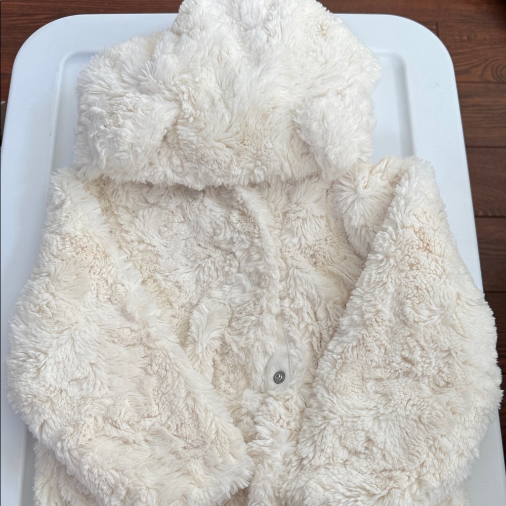 Cat & Jack Cream Fuzzy Kids Jacket